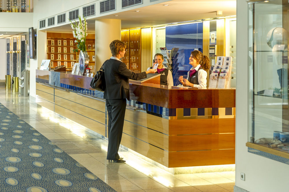 Dorint Kongresshotel Mannheim Exterior photo